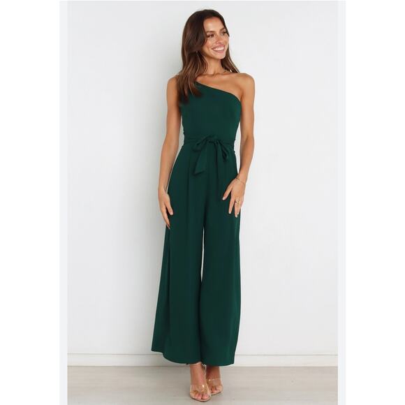Petal & Pup Pants - Petal and Pup Leyton Wide- Leg One Shoulder Belted Jumpsuit Emerald  sise 0